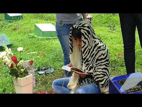 40 Hari Meninggalnya Ayah Julia Perez - Was Was 13 Januari 2014