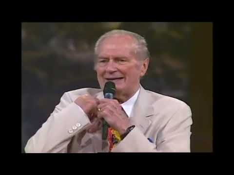 R W Schambach - Baby Receives 26 Miracles!