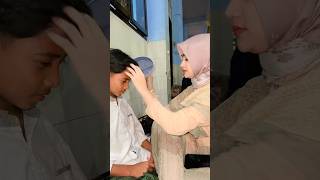 Download lagu jenguk adek ke pondok #novitasari #novitasarireal mp3 Download lagu jenguk adek ke pondok #novitasari #novitasarireal mp3