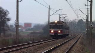 preview picture of video 'EN57-1373, Podzamcze.'