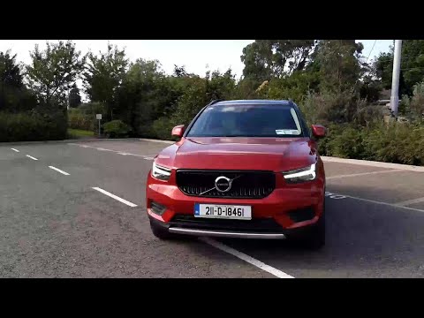 211D18461 - 2021 Volvo XC40 T3 Momentum 163HP Automatic, Smartphone Integra...