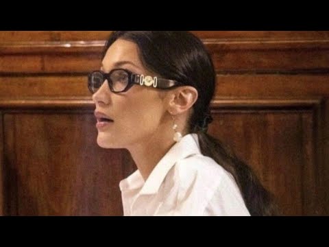 top student, scholarships, academic overachiever. ★ the smartest in the school ★ beauty & brains