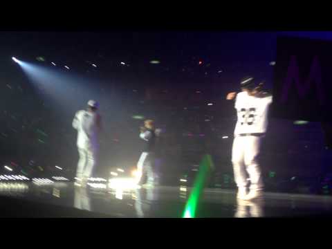 [FANCAM] M.I.B - "Men In Black" @ Music Bank Brazil 20140607
