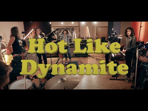 Yarol Live @ Motorbass - Hot Like Dynamite