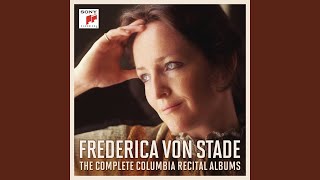 Fabulous Friday - - *Vanessa*