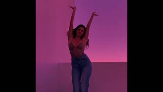 Download lagu Celine Farach mp3