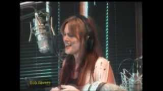 Leighton Meester ft. Check in the Dark - Entitled [LIVE]