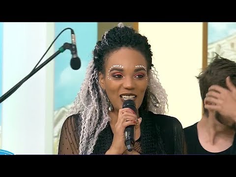 Julie Mayaya, compozitor, textier si scenarist