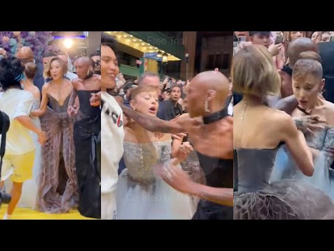 Ariana Grande Attacked At Singapore 'Wicked: For Good' Premiere