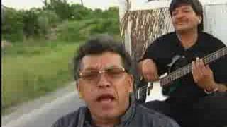 Video thumbnail of "El Viajecito"
