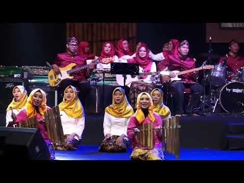 POSTAR - Hompimpa, Cingciripit, Cingcangkeling Medley @ Pentas Tunggal POSTAR 2017 Kenang Kumara