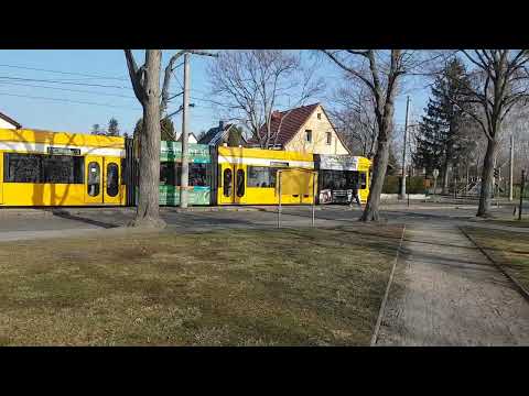 NGT DD6 auf seltener Fahrt durch Dresden-Weixdorf