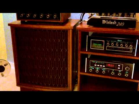 Mcintosh stereo system vintage audio gear
