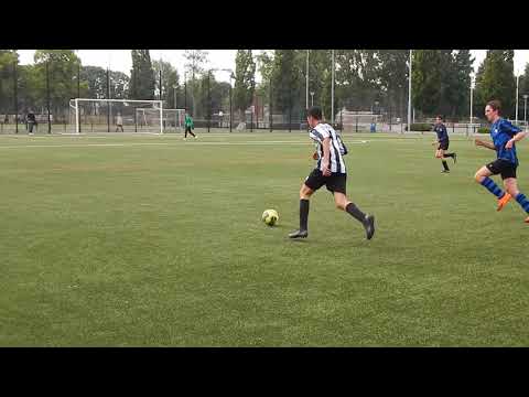 Sliding Lennaert, Alan schiet in zijnet.