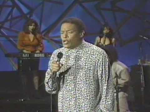 Al Jarreau Live at the Jay leno with Michael Paulo on Sax