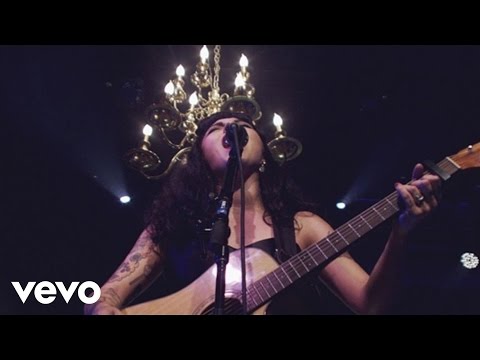 Mon Laferte - Salvador (En Vivo)