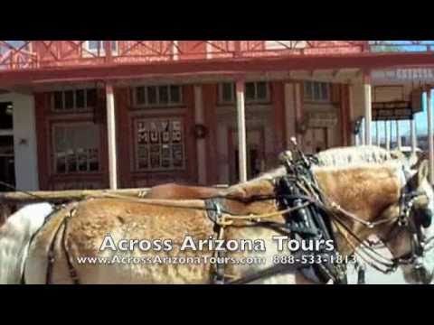 Tombstone: Old Butterfield Stage Coach, Alle Street in front of the OK Corral
