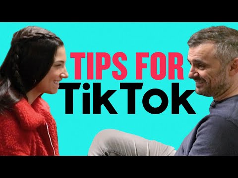 Talking with Charli D’Amelio About Dealing With Hate