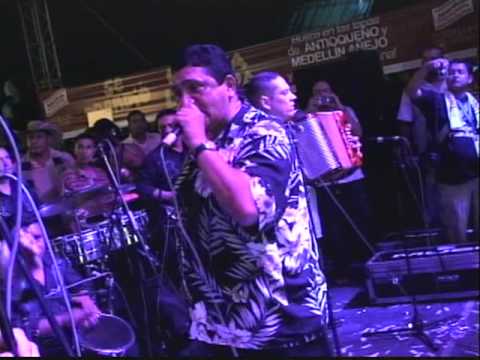 Ahi vas Paloma - Poncho Zuleta & Cocha Molina [Parranda]