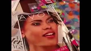 AVON  - Sharing how I make up my Customer SAMPLE Gift bags