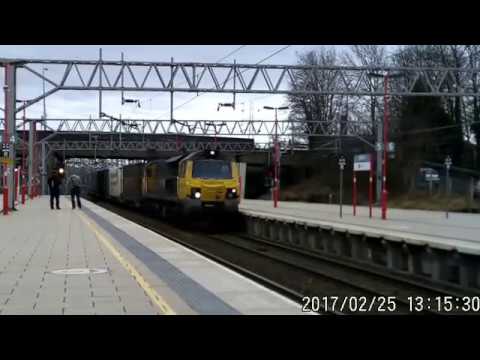 70015 at Stafford on 4S44 Daventry to Coatbridge 25/02/17