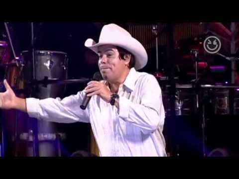 Trio Parada Dura - Blusa Vermelha