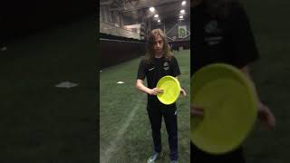 Ultimate frisbee forehand throw