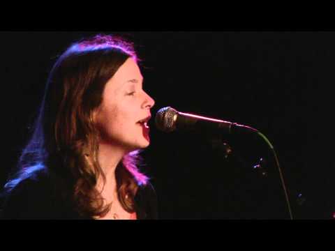 04 Seth Bernard and Daisy May Erlewine 2011-03-11 What Makes You Alive