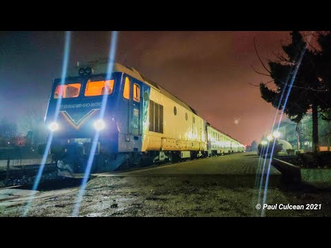 🌙 "Piranda" GM 64-0989-5 cu R-E 4005 Cluj Napoca-Baia Mare soseste in Statia CFR Baia Mare 🌙