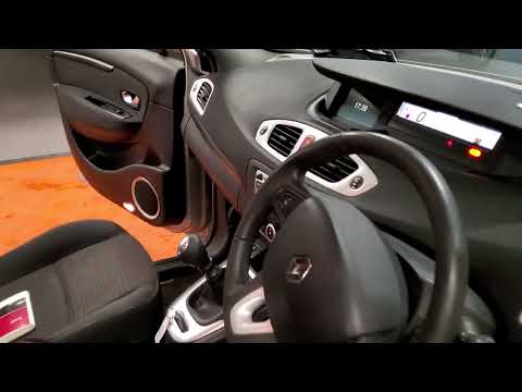 Renault Grand Scenic 2010 - Image 2