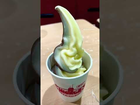 Es krim rum yg enak di pasar atum sby…👍👍 #eskrimlegend #eskrim  #eskrimchicago #kulinersby