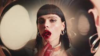 Winona Oak - Break My Broken Heart [Lyric Video]