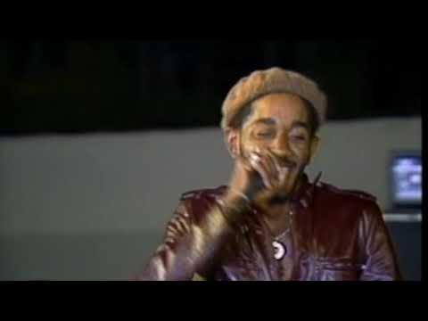 Michael Palmer meets Junior Reid (1985 short but sweet)