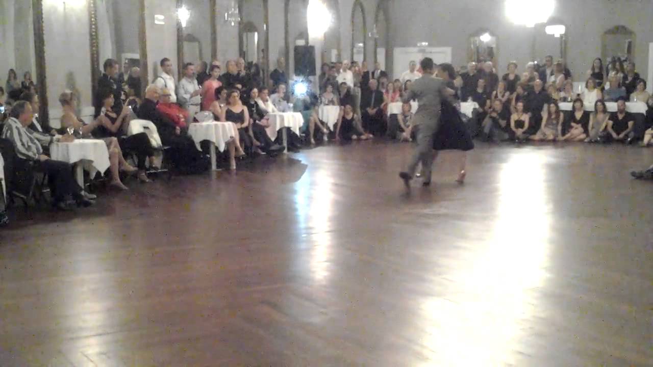 Javier Rodriguez y Luna Palacios - Nochero soy - Osvaldo Pugliese