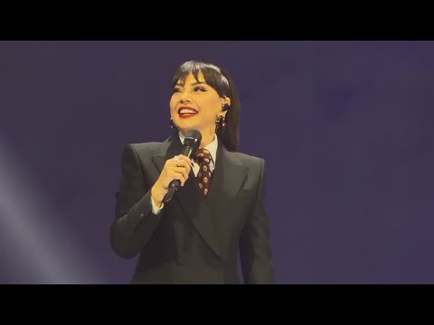 Araftayım - Ebru Gündeş