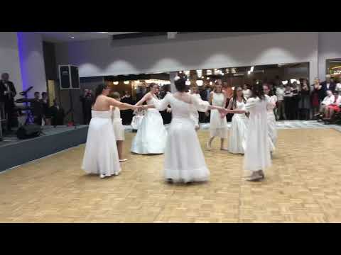 Předtančení - Polonéza, 27. Jarní ples,  Střední škola F. D. Roosevelta, Brno 2018