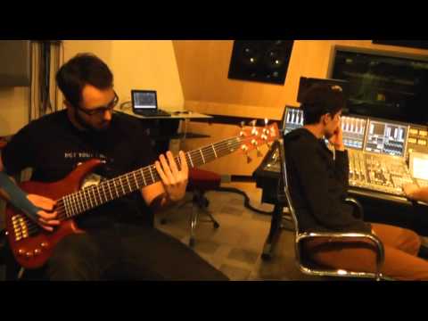 Momentary Studiovideo Part 2 - Guitars & Vocals