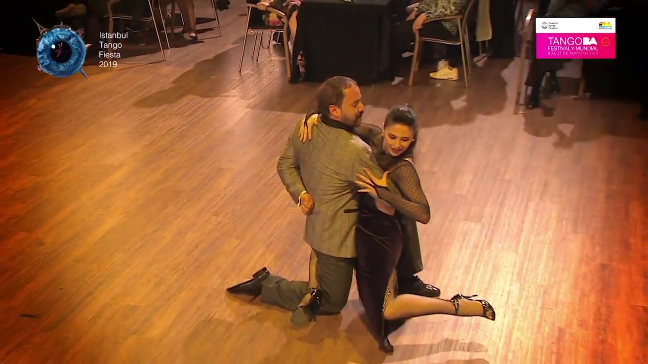 Video thumbnail for Istanbul Tango Fiesta 2019 - Daniel Nacucchio & Cristina Sosa - Tango 2