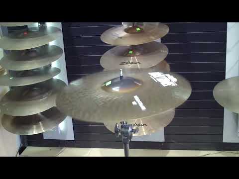 Used Paiste Rude 18" Wild Crash Cymbal imagen 11