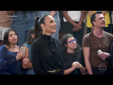 Emanuelle Araujo - Altas Horas