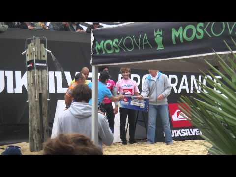 Kelly Slater won the Expression Session Quicksilver Pro France 2011