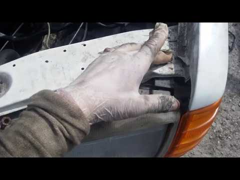 Mercedes diesel w126 Fix it headlight housing removal How to remove headlight junkyard Oct 22 2017