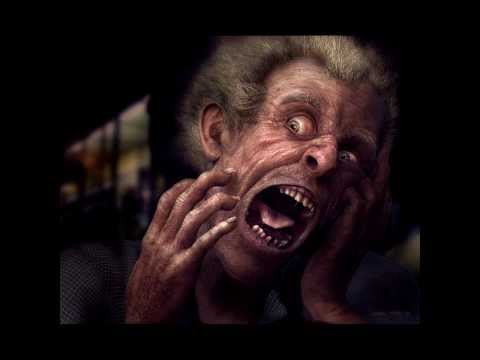 HalloWeed - MussBoss Nacre Elgringo (HFL Prod.) Feat. Masto (Avocalyps Record)