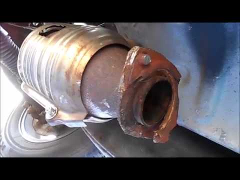 Toyota Tacoma 2004 2nd Rear Catalytic Converter Removal and Installation MBRebel