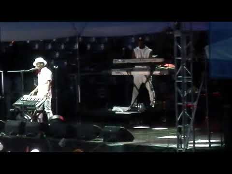 'Ted' Teddy Riley - "Just Got Paid" (LIVE)