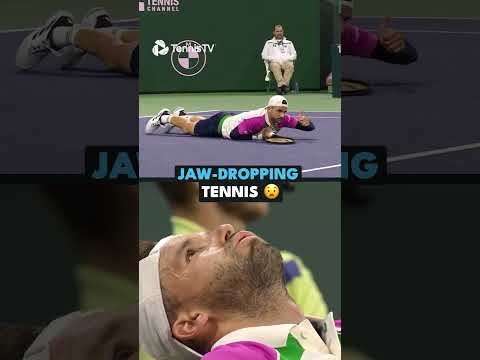 SHUT The Front Door 😧 🚪 Scandalous Dimitrov & Monfils Rally!