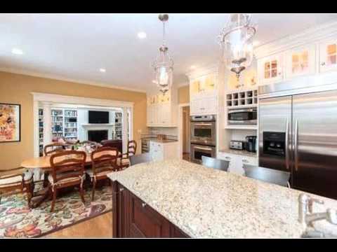 129 Albion Road, Wellesley, MA - Listed by Debi Benoit