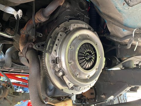 Quick and Easy Way to Change Your Clutch In a Jeep Wrangler YJ