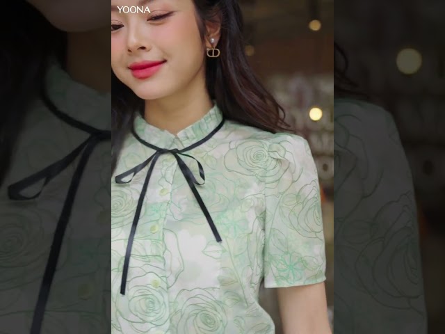 NH2B276- Áo thô họa tiết hoa hồng