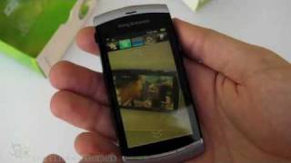 Sony Ericsson Vivaz unboxing video